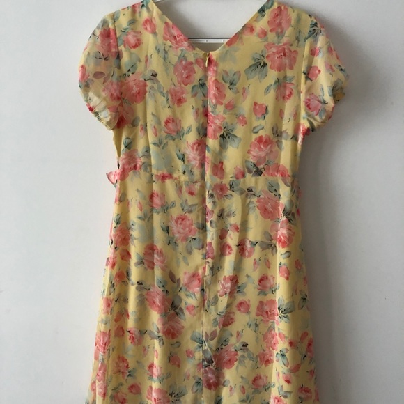 Stunning Yellow Floral Mini Summer Dress - Picture 3 of 6